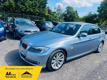 BMW 320 2.0 320d Exclusive Edition Euro 5 4dr