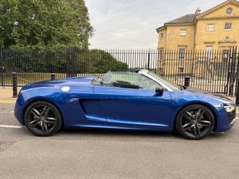 Audi R8 5.2 FSI V10 Spyder S Tronic quattro Euro 5 2dr