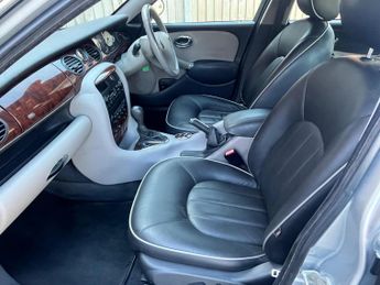 Rover 75 2.0 CDT Connoisseur SE 4dr