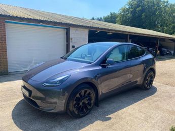 Tesla Model Y Auto RWD 5dr