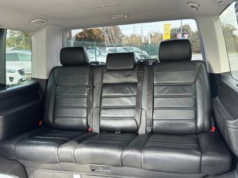 Volkswagen Caravelle 2.0 BiTDI BlueMotion Tech SE DSG Euro 6 (s/s) 5dr