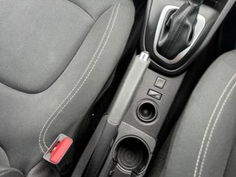 Renault Captur 1.5 dCi ENERGY Iconic EDC Euro 6 (s/s) 5dr