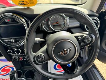 MINI Hatch 1.5 Cooper Steptronic Euro 6 (s/s) 3dr