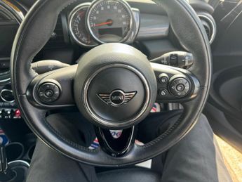 MINI Hatch 1.5 Cooper Steptronic Euro 6 (s/s) 3dr