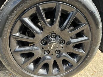 MINI Hatch 1.5 Cooper Steptronic Euro 6 (s/s) 3dr