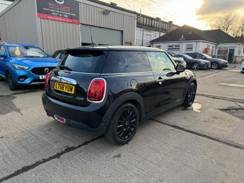 MINI Hatch 1.5 Cooper Steptronic Euro 6 (s/s) 3dr