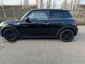 MINI Hatch 1.5 Cooper Steptronic Euro 6 (s/s) 3dr