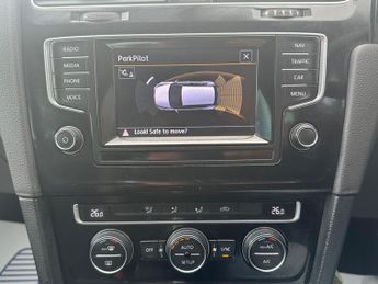 Volkswagen Golf 2.0 TDI BlueMotion Tech GT DSG Euro 5 (s/s) 5dr