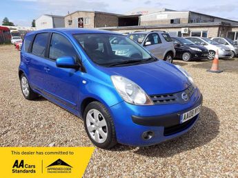 Nissan Note 1.6 16V Tekna Auto Euro 4 5dr