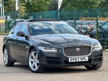 Jaguar XE 2.0d Portfolio Auto AWD Euro 6 (s/s) 4dr