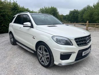 Mercedes M Class 5.5 ML63 V8 AMG G-Tronic 4WD Euro 5 (s/s) 5dr