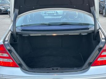 Mercedes-Benz C Class 5.4 C55 AMG 4dr