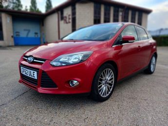 Ford Focus 1.0T EcoBoost Zetec Euro 5 (s/s) 5dr