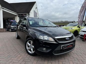 Ford Focus 1.6 Zetec Hatchback 5dr Petrol Automatic (184 g/km, 99 bhp)