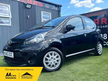 Toyota AYGO 1.0 VVT-i Move Euro 5 5dr