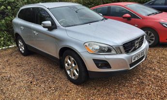 Volvo XC60 2.4 D5 SE Lux Premium Geartronic AWD Euro 4 5dr