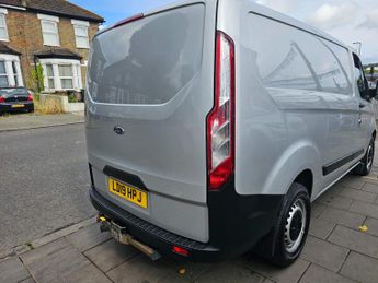 Ford Transit Custom 2.0 340 EcoBlue L1 H1 Euro 6 5dr