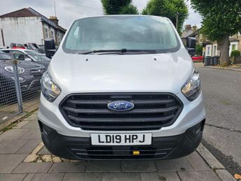 Ford Transit Custom 2.0 340 EcoBlue L1 H1 Euro 6 5dr
