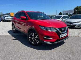 Nissan Qashqai 1.6 DIG-T N-Connecta Euro 6 (s/s) 5dr