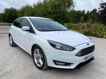 Ford Focus 1.0T EcoBoost Titanium Euro 6 (s/s) 5dr