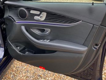 Mercedes-Benz E Class 2.9 E350d AMG Line Edition (Premium) G-Tronic+ Euro 6 (s/s) 4dr