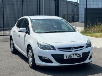 Vauxhall Astra 1.7 CDTi ecoFLEX 99g ES Euro 5 (s/s) 5dr