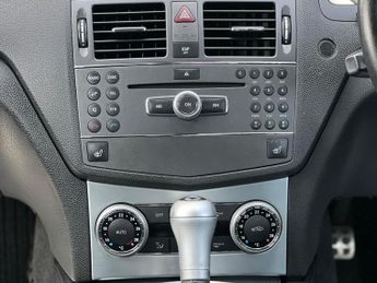 Mercedes-Benz C Class 2.1 C220 CDI BlueEfficiency Sport Auto Euro 5 4dr