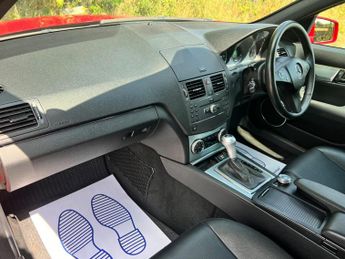 Mercedes-Benz C Class 2.1 C220 CDI BlueEfficiency Sport Auto Euro 5 4dr