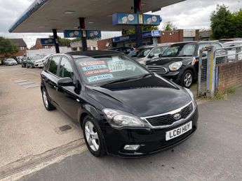 Kia Ceed 1.6 CRDi 2 Euro 5 5dr