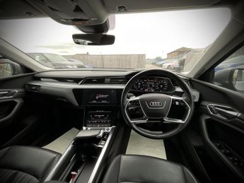 Audi E-Tron TECHNIK 55 QUATTRO