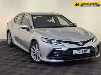 Toyota Camry 2.5 VVT-h Design CVT Euro 6 (s/s) 4dr