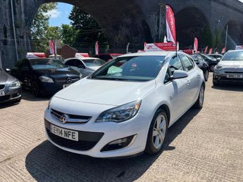 Vauxhall Astra 1.4T 16v SRi Euro 5 5dr