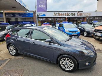 Ford Focus 1.6 Titanium Powershift Euro 5 5dr