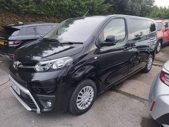 Toyota Proace 1.6D Shuttle Medium MPV MWB Euro 6 (s/s) 5dr (9 Seat)