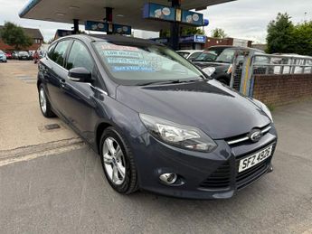 Ford Focus 1.6 Zetec Powershift Euro 5 5dr