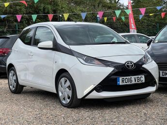 Toyota AYGO 1.0 VVT-i x-play Euro 6 5dr