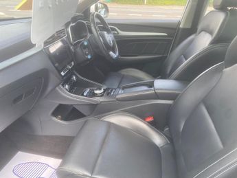 MG MG ZS 44.5kWh Exclusive Auto 5dr