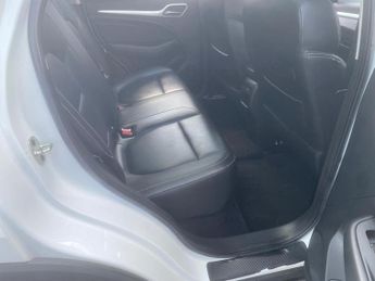 MG MG ZS 44.5kWh Exclusive Auto 5dr