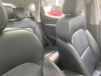 MG MG ZS 44.5kWh Exclusive Auto 5dr