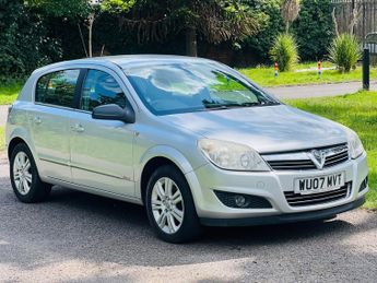 Vauxhall Astra 1.8i 16v Design 5dr