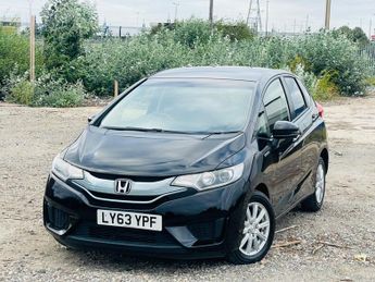 Honda Fit 1.4 hybrid/patrol