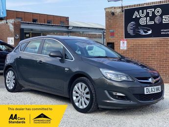 Vauxhall Astra 1.7 CDTi ecoFLEX 99g Elite Euro 5 (s/s) 5dr