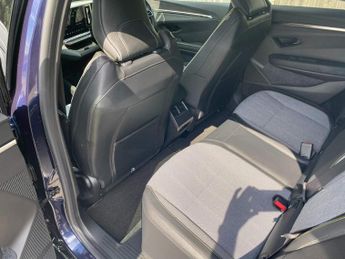 Renault Megane E-Tech EV60 60kWh optimum charge techno Auto 5dr
