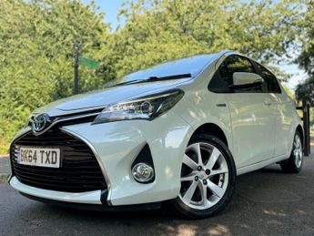 Toyota Yaris 1.5 VVT-h Excel E-CVT Euro 6 5dr (15in Alloy)