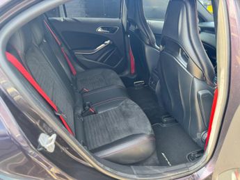 Mercedes-Benz A Class 2.0 A45 AMG SpdS DCT 4MATIC Euro 6 (s/s) 5dr