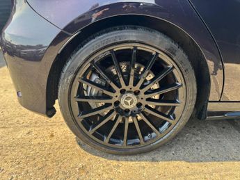 Mercedes-Benz A Class 2.0 A45 AMG SpdS DCT 4MATIC Euro 6 (s/s) 5dr