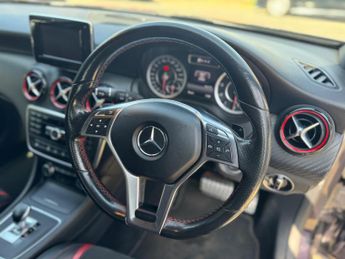 Mercedes-Benz A Class 2.0 A45 AMG SpdS DCT 4MATIC Euro 6 (s/s) 5dr