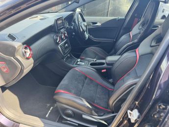 Mercedes-Benz A Class 2.0 A45 AMG SpdS DCT 4MATIC Euro 6 (s/s) 5dr