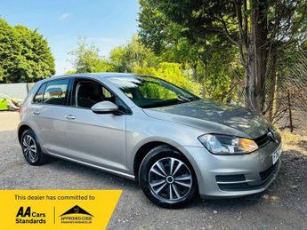 Volkswagen Golf 1.2 TSI BlueMotion Tech S Euro 5 (s/s) 5dr