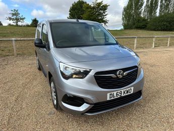 Vauxhall Combo 1.6 Turbo D 2300 Sportive L1 H1 Euro 6 (s/s) 4dr